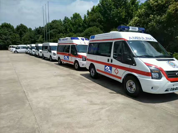 救护车出租。120救护车转送。长途救护车 救护车出租。120救护车转送。长途救护车